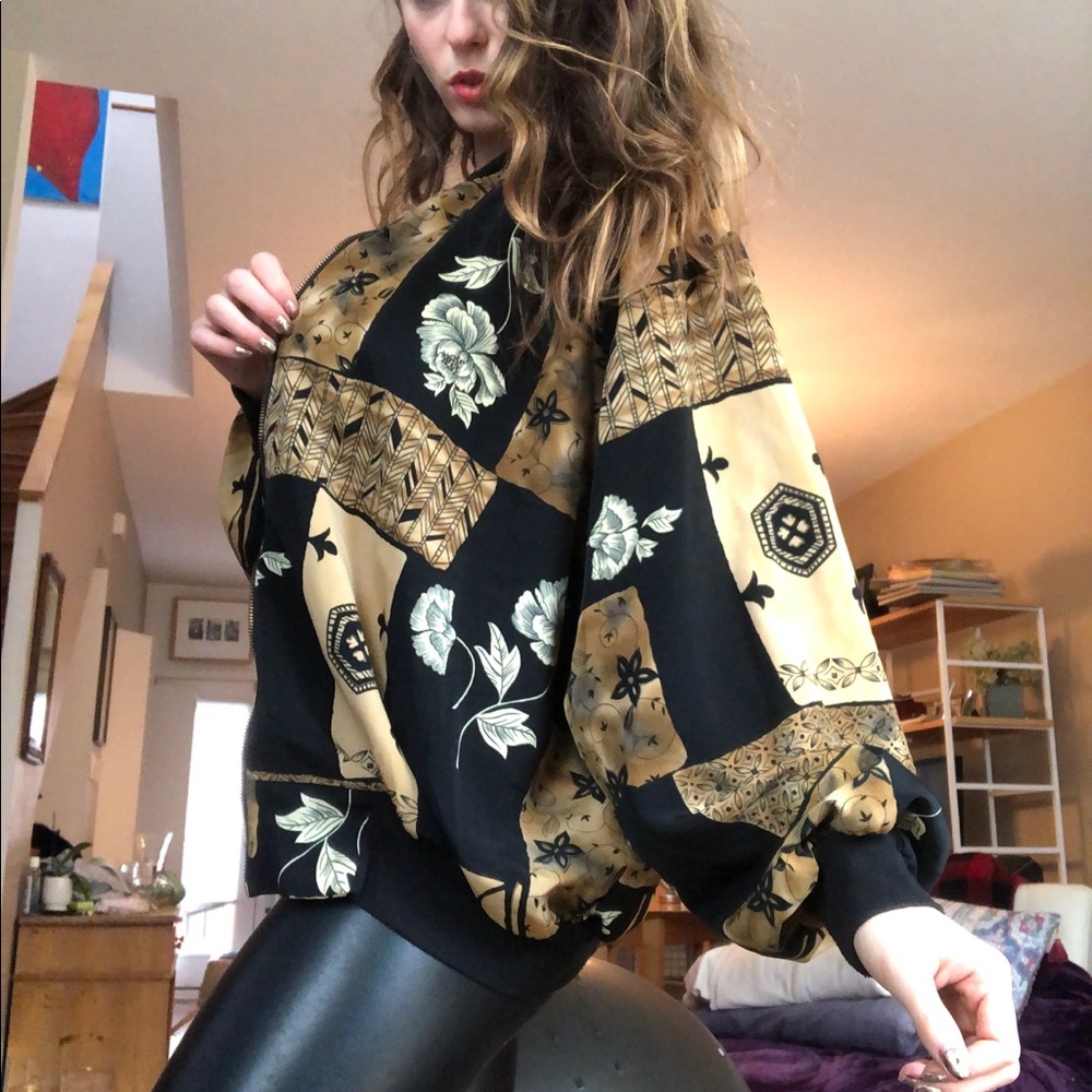 Lightweight pattern balloon / bomber vintage